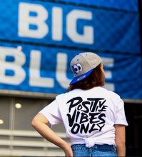 Load image into Gallery viewer, OG RucciL👀K T-shirt &quot;Positive Vibes Only&quot; - White/Blue
